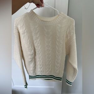 American Eagle crewneck sweater